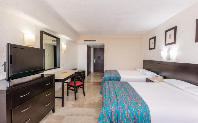 Krystal Ixtapa All Inclusive