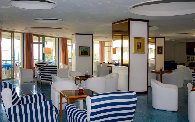 HR Resort