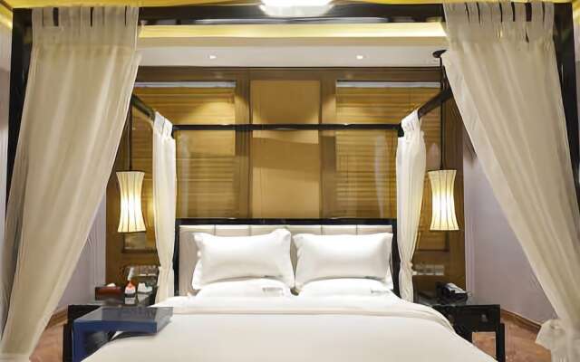 Xiyue Hotel (Zhengzhou east station store)