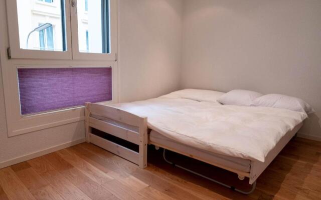 Family apartment near the train station