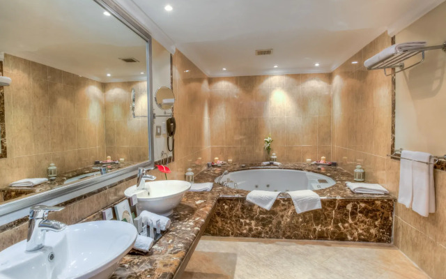 Porto Matrouh Beach Resort