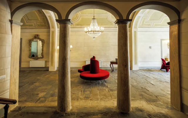 PALAZZO DELLA BIANCA- Royal Experience