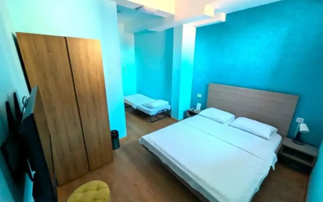 Easy Apartments