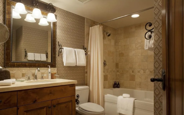 Teton Mountain Lodge and Spa