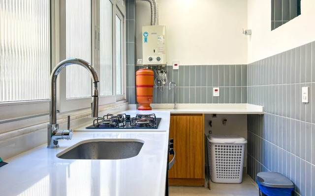 Timo Apto 350m da Praia de Copacabana RJ