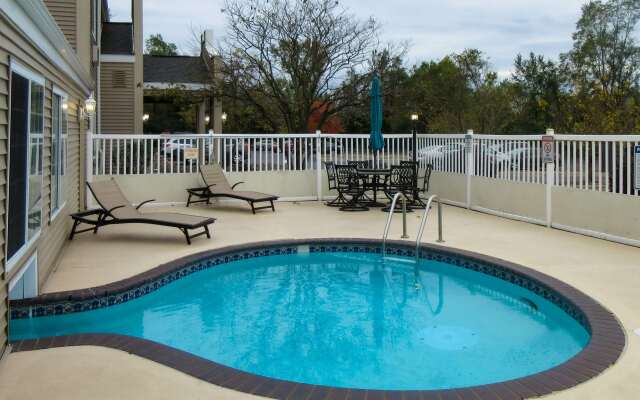 Quality Inn & Suites Red Wing