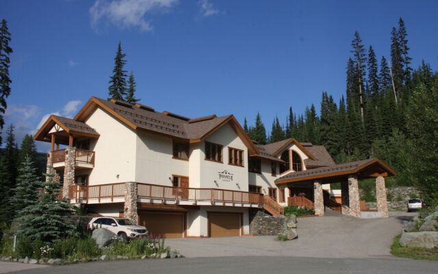 The Pinnacle Lodge