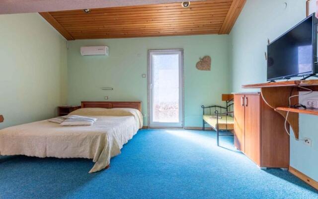 Apartment in Crikvenica 42252