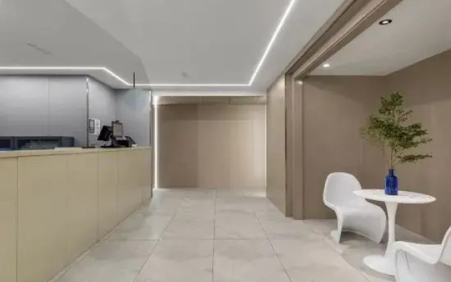 Aisa Hotel