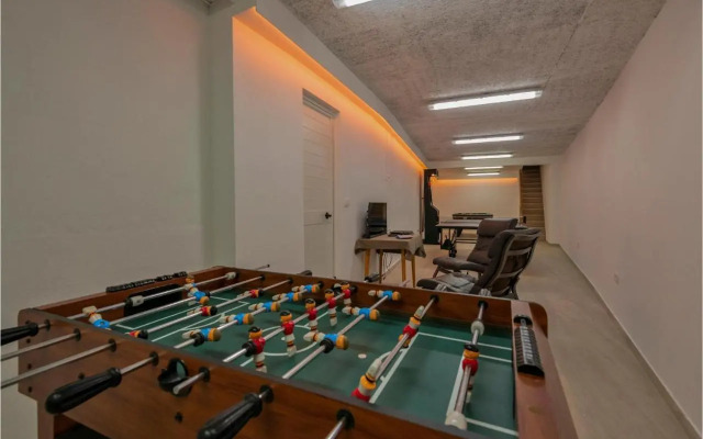 One-Bedroom Apartment in Medici