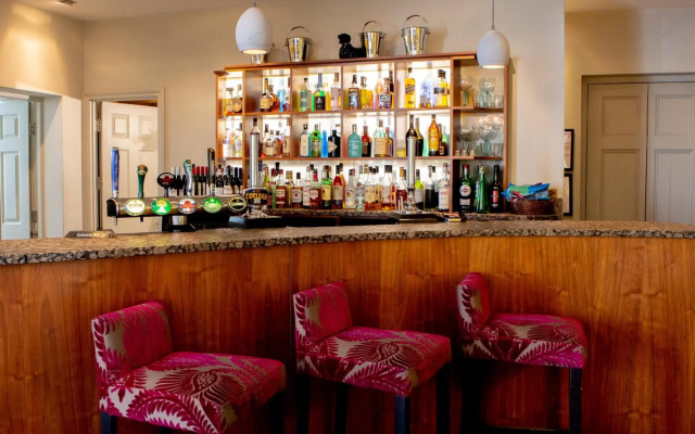 Hartnoll Hotel