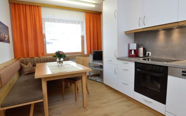 Cosy Apartment in Dalaas With Terrace, Garden & Ski-storage