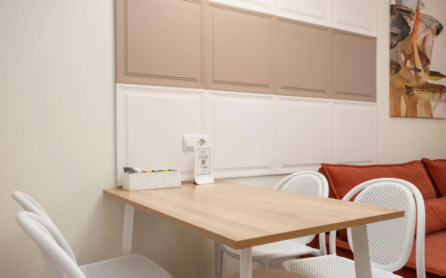 Sea of apartments on Flower Street