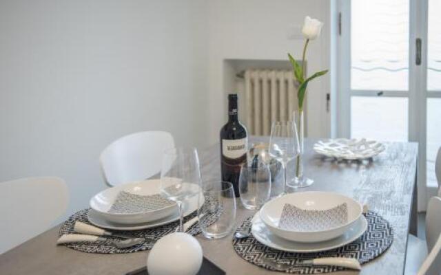 Parini Flat