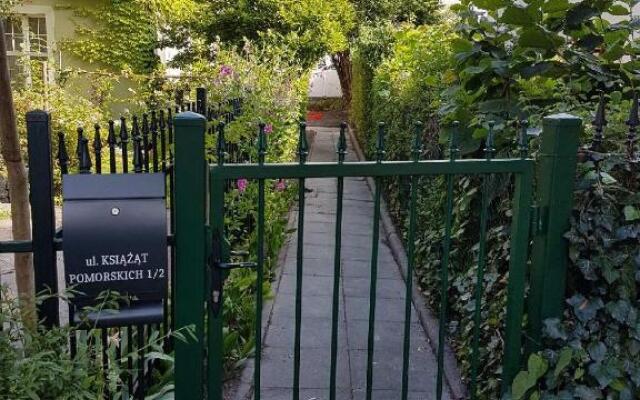 Sanhaus Apartments - Apartamenty Toledo - 3 minuty od plaży