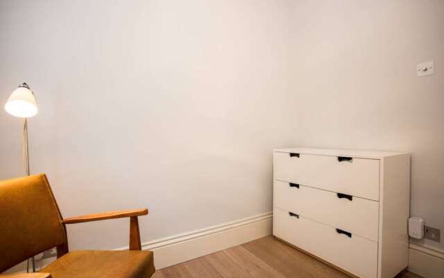 2 Bedroom Flat in Wimbledon