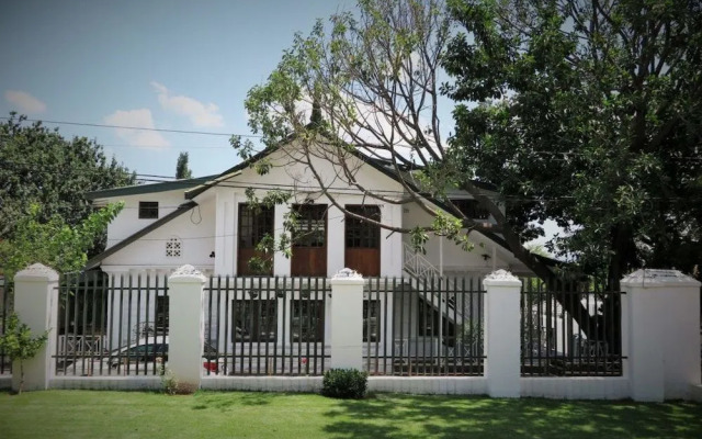 Sandton Farmhouse