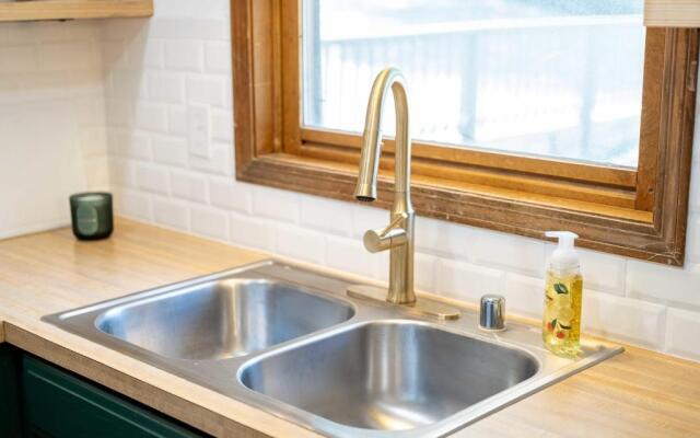 Lovely Oasis on Tunnel Vision Trail