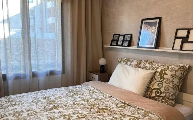 Two Bed Apt With Lovely Terrace - 2195