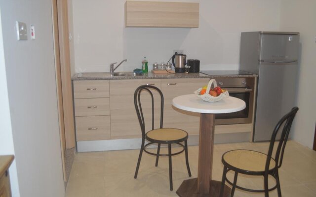 Estrella Lodging