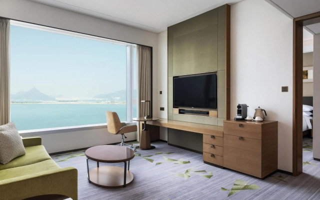 Sheraton Hong Kong Tung Chung Hotel