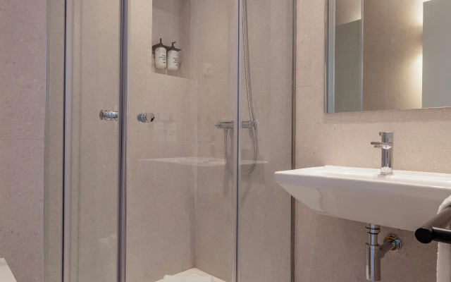 Uma Suites O'Donnell