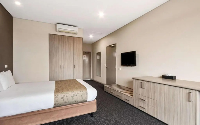 Foreshore Hotel