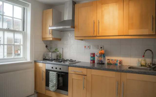 3BR Tower Bridge Parking WiFi