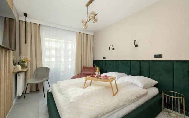 Apartment in Dziwnow by River and Beach