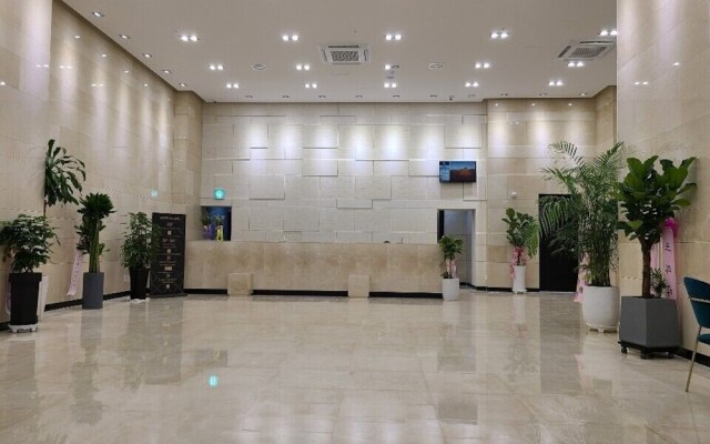 CS Hotel