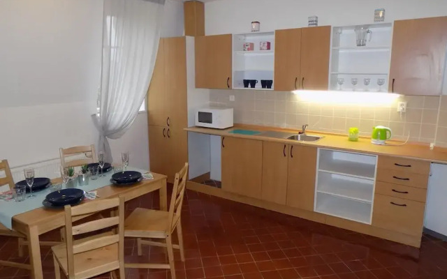 Karlsbad Apartments 2