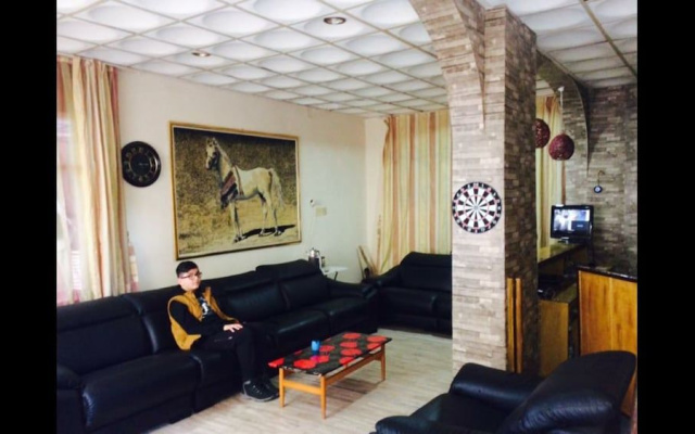Altinova Otel Pansiyon