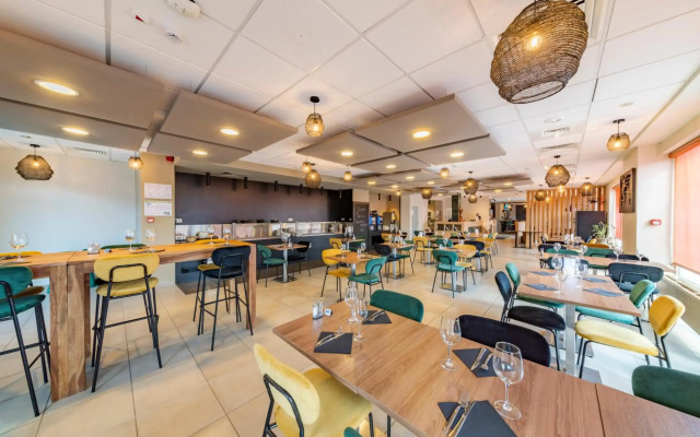 Mandarina Hotel Luxembourg Airport ( Ex Campanile)
