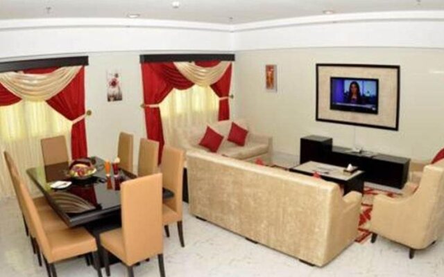 Radmah Suites Fanater