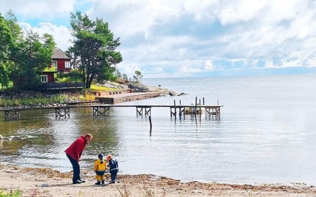 4 Person Holiday Home in Grisslehamn