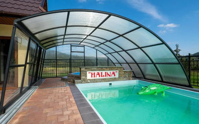 Folk Resort Domki i Apartamenty