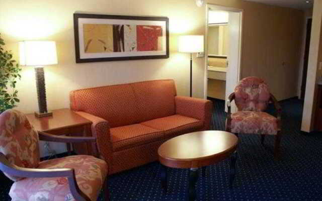 Courtyard by Marriott Pittsburgh Monroeville