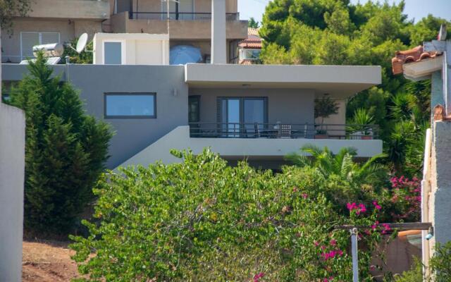 NEW!! Enjoy the Sea View at Fully Equipped 2BR House