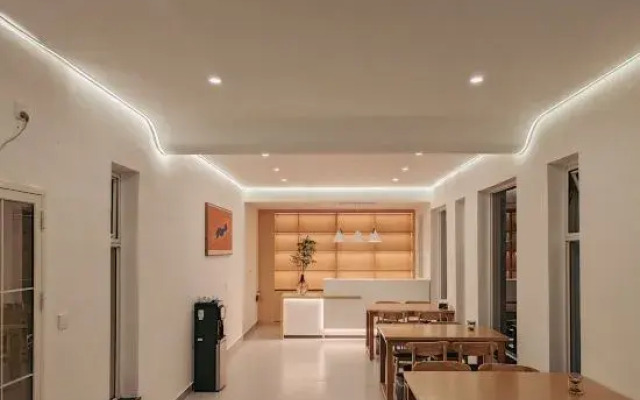 Shuanglang Town Panshi Inn.