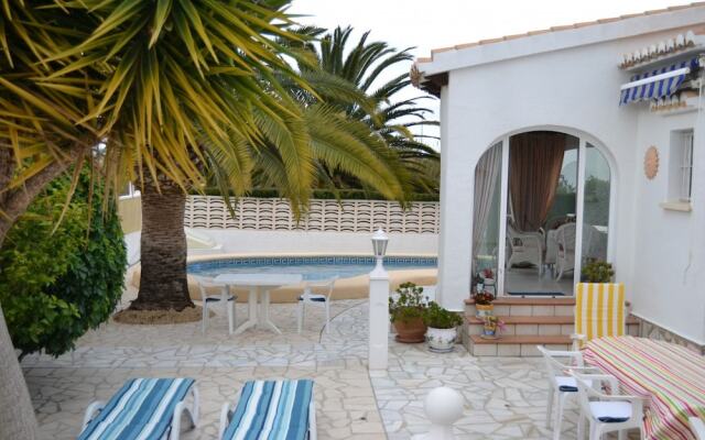 Chalet Blanca