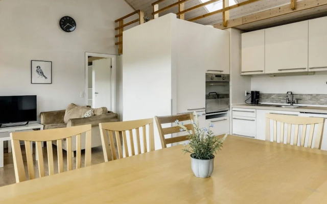 10 Person Holiday Home in Brovst-by Traum