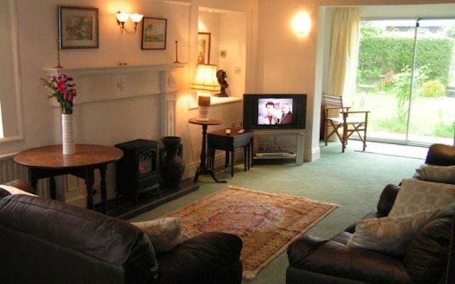 Cherry Tree Lodge