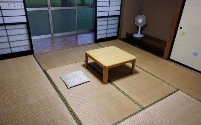 Tomo's hut in Japanese old style