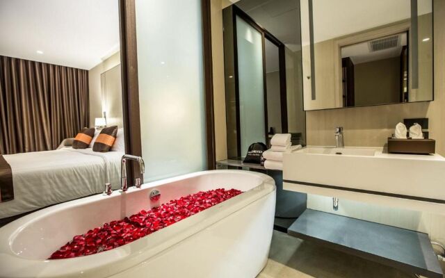 The Siamese Hotel Pattaya by PCL