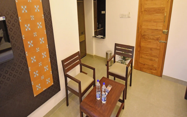 A K G Hotel