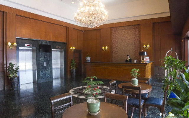 Imperial Palace Suites
