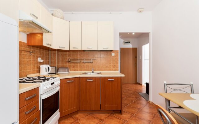 Apartments Malczewskiego 7 by Renters