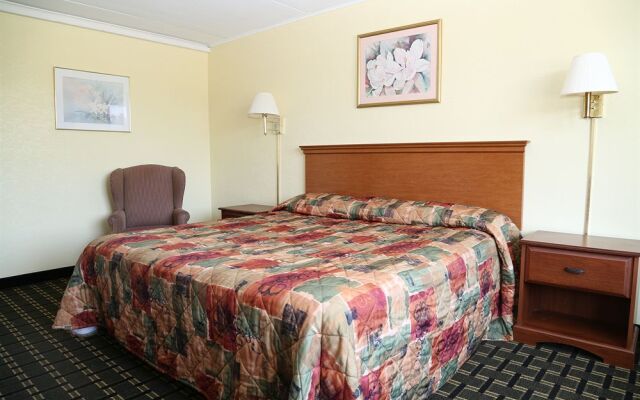 Rodeway Inn near Potomac Mills