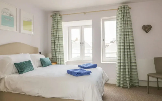 5 Ocean Heights