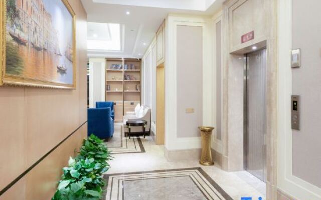 Vienna Hotel Chongqing West Station Square